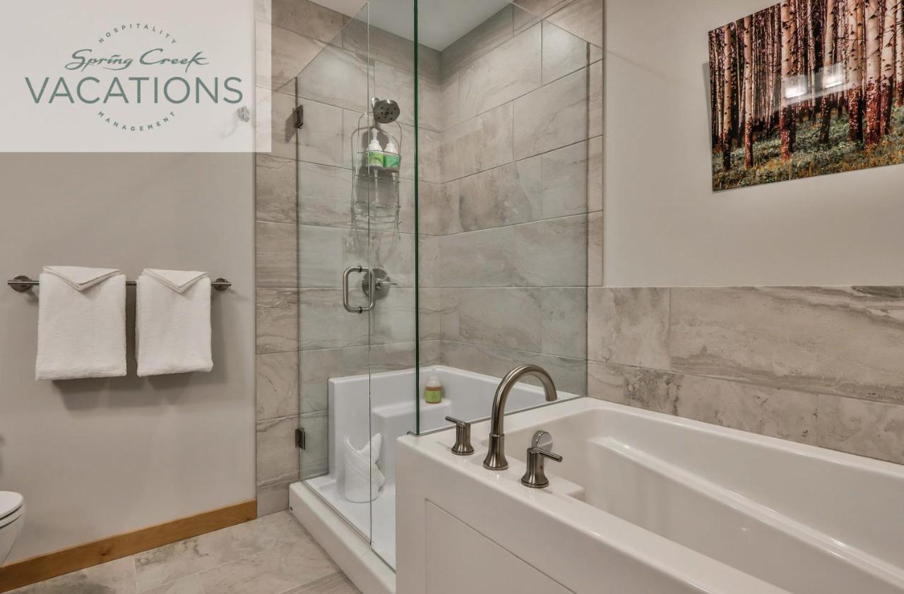 White Spruce Lodge By Spring Creek Vacations Canmore Habitación foto