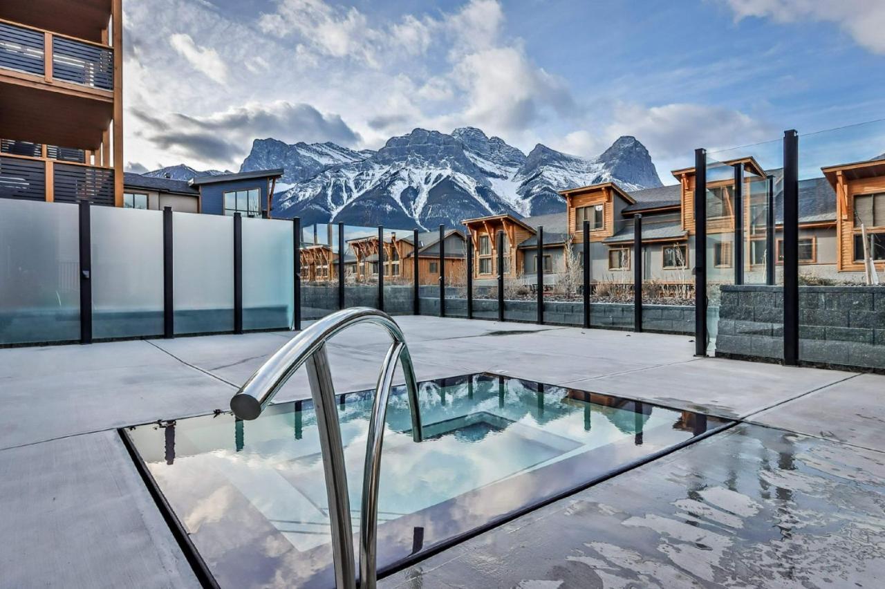 White Spruce Lodge By Spring Creek Vacations Canmore Exterior foto